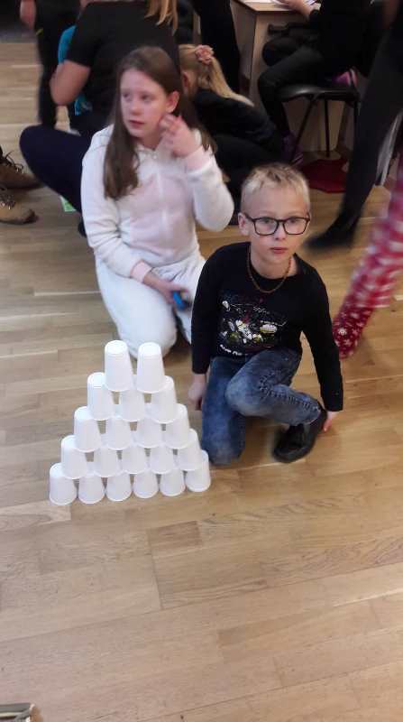 48062854_610733356012037_2731152682571005952_n