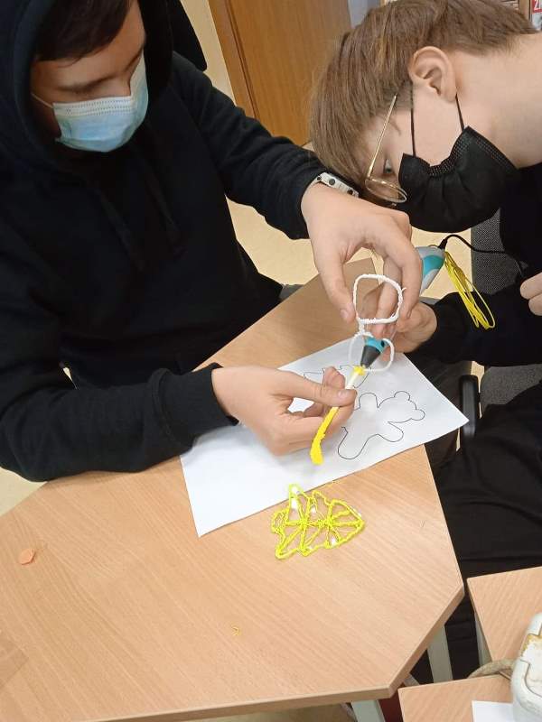 received_689276872475045